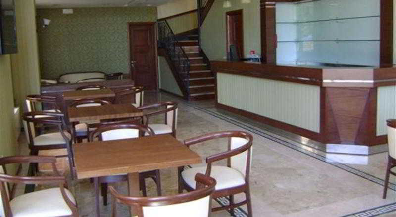 Vila Sigal โปกราเดซ ภายนอก รูปภาพ